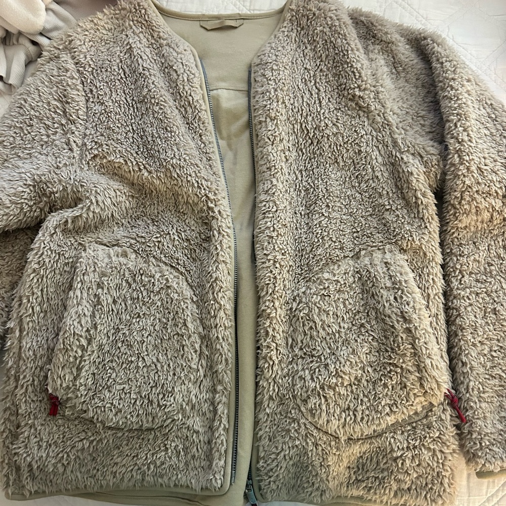 Lululemon Jacket Size 6